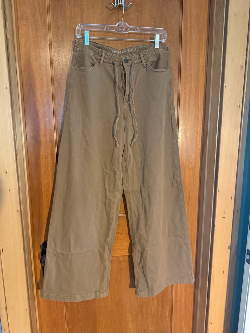 American Eagle Outfitters Tan Wide-Leg Drawstring Trousers - 6 Regular